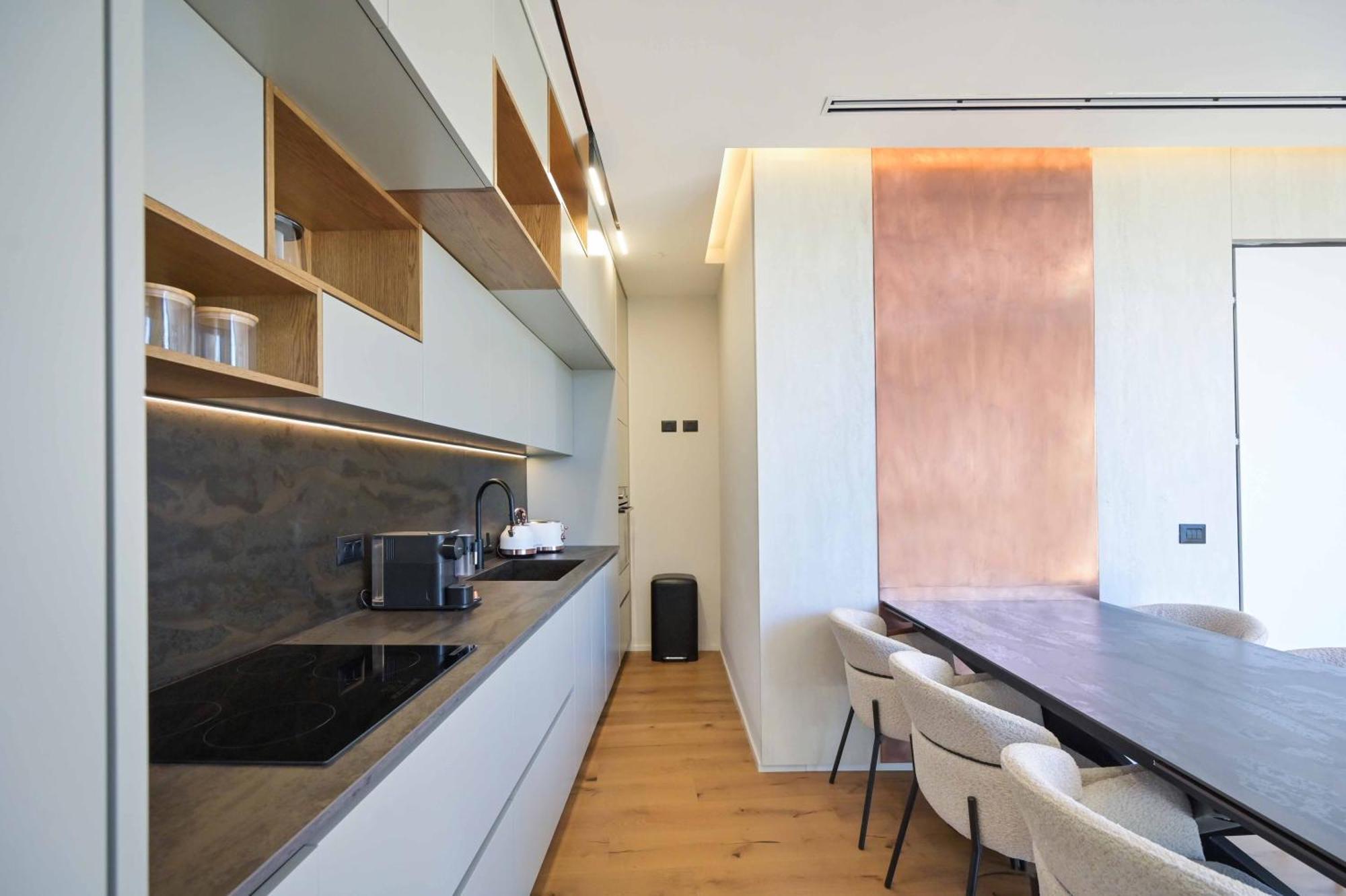 Apartment Luxury Modern 3br Penthouse W Pool By Holyguest *
