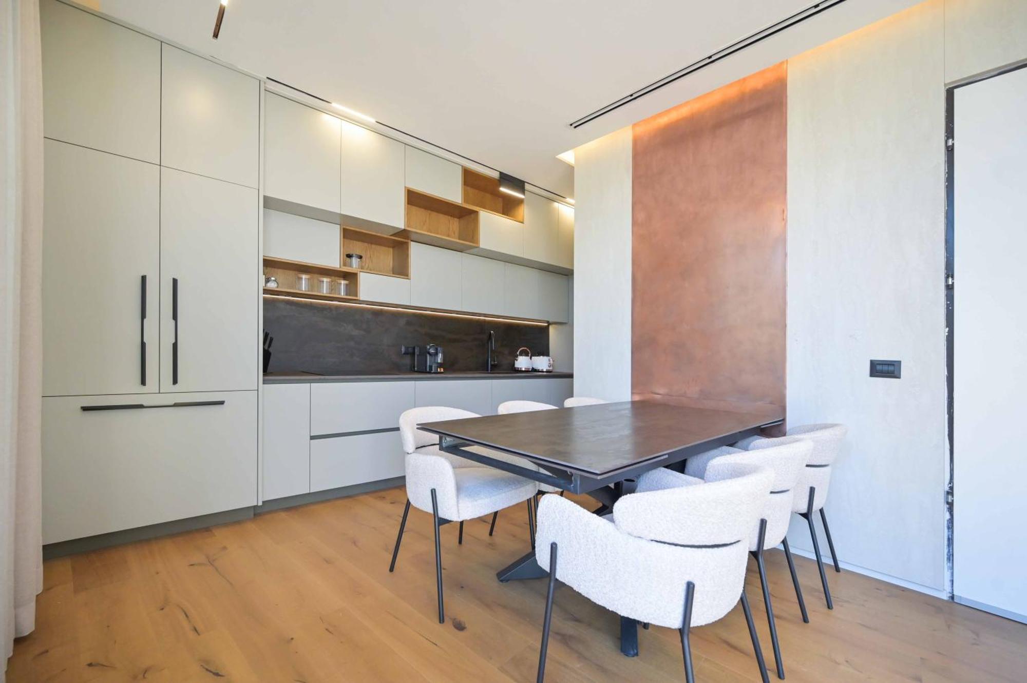 Luxury Modern 3br Penthouse W Pool By Holyguest Apartment *